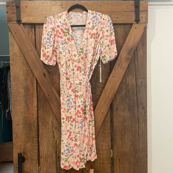 Reformation Dresses & Skirts - NWT Size Small Reformation Laurent Wrap Dress